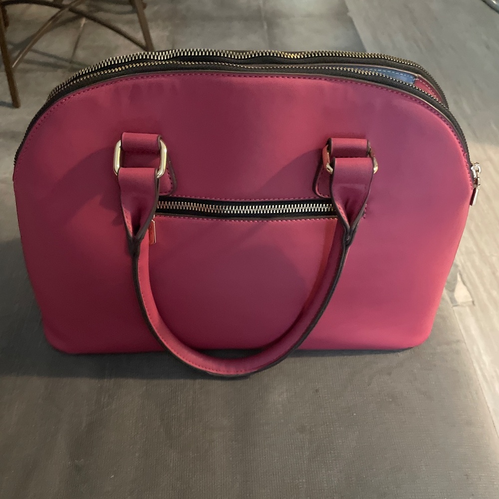 Handbag - Picture 6 of 6